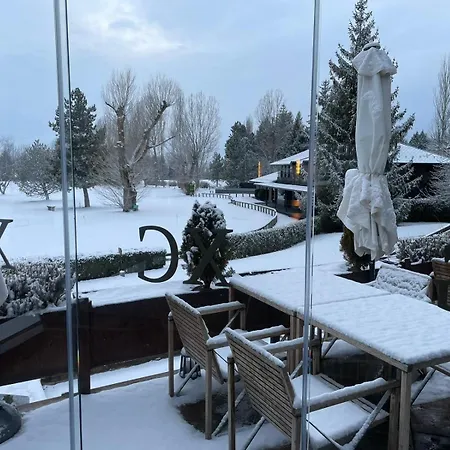 Hotel Xalet Del Golf 4*